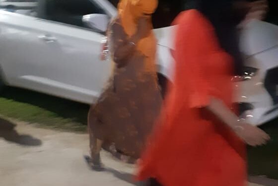 jamshedpur-sex-racket-breaking-जमशेदपुर के बिरसानगर में सेक्स रैकेट का भंडाफोड़, तीन लड़कियां और तीन लड़के पकड़ाये, थाना पर हो रही गहन पूछताछ, लॉकडाउन के दौरान चल रहा था धंधा, देखिये-live-तस्वीरें, कैसे हुई कार्रवाई
