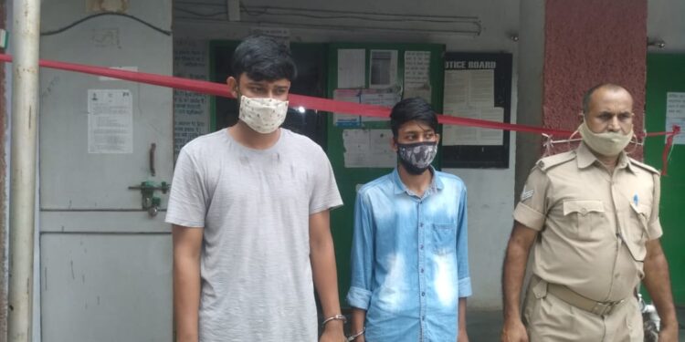 Jamshedpur : आजादनगर में चाकूबाजी करने के मामले में पुलिस ने दो को भेजा जेल