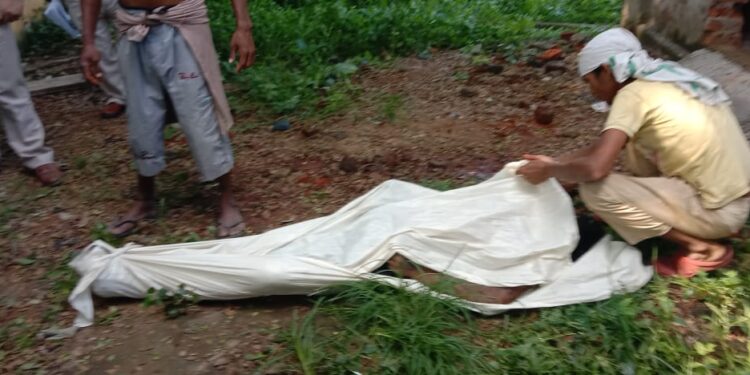 jamshedpur-murder-बागबेड़ा में अपराधी राजू की हत्या, धारदार हथियार से गोदकर की गई हत्या, हर दिन थाना में लगाता था हाजिरी, रात को हो गई हत्या