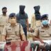 jamshedpur-police-success-भालुबासा में गैस एजेंसी के कारोबारी के घर पर फायरिंग करने वाले दो अपराधी पकड़ाये, पिस्तौल बरामद नही, 7.65 एमएम का 3 जिंदा गोली और कारतूस बरामद-कांड का कारण क्या था, जमशेदपुर एसएसपी का देखिये-video