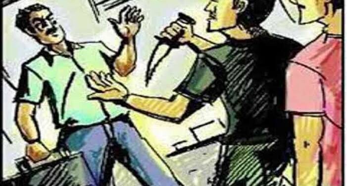 Jamshedpur : डिमना चौक से ऑटो में  सब्जी विक्रेता का अपहरण कर पुराना कोर्ट के पास चाकू की नोक पर लूट