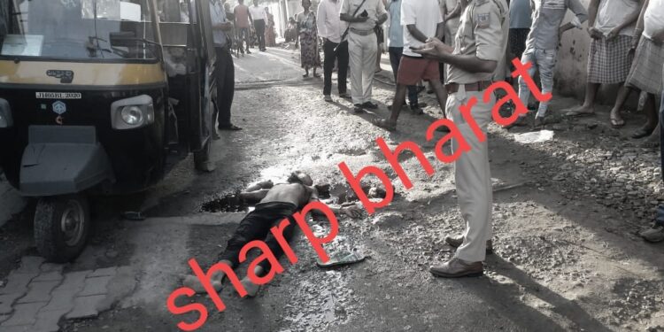 jamshedpur-morning-crime-बिरसानगर में युवक की गला काटकर हत्या-video, आधी रात से शुरू हुआ था विवाद, फिर सुबह 4 बजे हो गया मर्डर-video jamshedpur-morning-crime-बिरसानगर में युवक की गला काटकर हत्या-video, आधी रात से शुरू हुआ था विवाद, फिर सुबह 4 बजे हो गया मर्डर-video