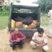 jamshedpur-animal-flesh-black-marketing-मानगो में एक टेम्पो गौमांस के साथ दो धराये, हिन्दू युवा वाहिनी ने पकड़कर पुलिस को सौंपा jamshedpur-animal-flesh-black-marketing-मानगो में एक टेम्पो गौमांस के साथ दो धराये, हिन्दू युवा वाहिनी ने पकड़कर पुलिस को सौंपा