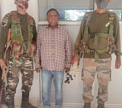 West-Singhbhum : अवैध डोडा परिवहन का मुख्य आरोपी खुदिया उर्फ खुदेश्वर भगत गिरफ्तार, भेजा गया जेल