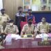 jamshedpur-bagunhatu-priest-suicide-case : पुजारी की आत्महत्या के बाद बागुनहातु के लोगों में उबाल, मंदिर कमेटी को जिम्मेदार ठहराते हुए व मृतक की विधवा को गुजारा भत्ता की मांग पर किया शव के साथ प्रदर्शन व हंगामा
