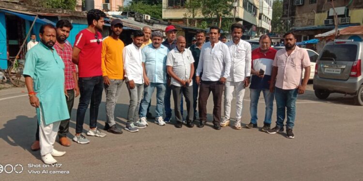 jamshedpur-sonari-issue-सोनारी लेहरी बस्ती के लिए दिया गया रास्ता, गुड्डू गुप्ता के हस्तक्षेप के बाद मामला हुआ शांत
