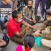 jamshedpur-murder-टेल्को से गायब युवक की हत्या के मामले में गुस्साए परिजनों ने दूसरे दिन भी जमशेदपुर के एसएसपी कार्यालय के बाहर किया धरना-प्रदर्शन, पुलिस ने सड़क पर बैठकर कार्रवाई का दिया आश्वासन, 3 घंटे बाद उठे लोग, सड़क पर पुलिस के खिलाफ होता रहा हंगामा-देखिये-video jamshedpur-murder-टेल्को से गायब युवक की हत्या के मामले में गुस्साए परिजनों ने दूसरे दिन भी जमशेदपुर के एसएसपी कार्यालय के बाहर किया धरना-प्रदर्शन, पुलिस ने सड़क पर बैठकर कार्रवाई का दिया आश्वासन, 3 घंटे बाद उठे लोग, सड़क पर पुलिस के खिलाफ होता रहा हंगामा-देखिये-video