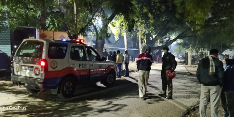 jamshedpur-crime-सीतारामडेरा में नशेड़ियों का उत्पात, क्लब में घुसकर की तोड़फोड़, दिव्यांग को भी पीटा