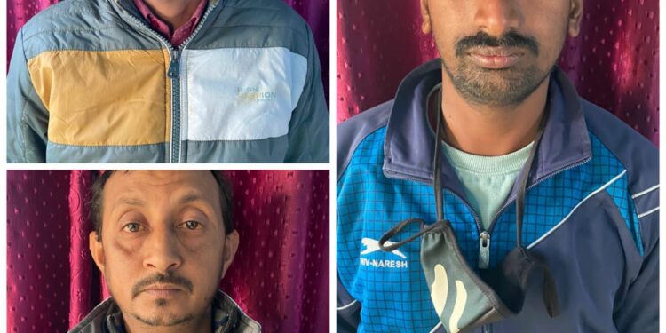 jamshedpur-police-success-बागबेड़ा में प्रेम प्रसंग में अमन ने प्रिंस पर किया था जानलेवा हमला, अमन समेत तीन गिरफ्तार, 24 घंटे के अंदर ही पुलिस ने किया खुलासा jamshedpur-police-success-बागबेड़ा में प्रेम प्रसंग में अमन ने प्रिंस पर किया था जानलेवा हमला, अमन समेत तीन गिरफ्तार, 24 घंटे के अंदर ही पुलिस ने किया खुलासा