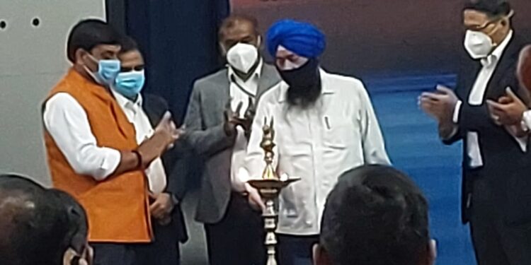 Tata-Motors-Workers-Union : टाटा मोटर्स वर्कर्स यूनियन में ‘नई क्षितिज’ कार्यशाला आरंभ, प्लांट हेड विशाल बादशाह ने सेफ्टी कल्चर को बढ़ावा देने पर दिया जोर