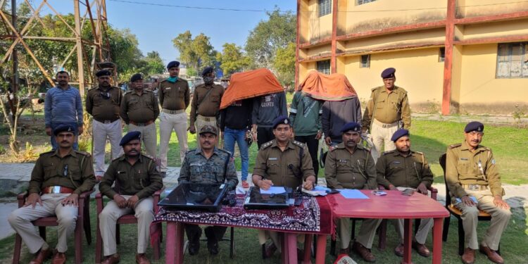 jamshedpur-rural-potters-problem : जंगल से लकड़ी लाने की समस्या को लेकर जादूगोड़ा के कुम्हारों ने जिले के उपायुक्त से मुलाकात की jamshedpur-rural-potters-problem : जंगल से लकड़ी लाने की समस्या को लेकर जादूगोड़ा के कुम्हारों ने जिले के उपायुक्त से मुलाकात की