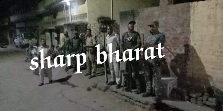 jamshedpur-jugsalai-knife : गाना बजाने को लेकर रिश्तेदारों के बीच विवाद के बाद हुई मारपीट, चाकूबाजी में एक घायल, पुलिस के साथ भी हाथापाई jamshedpur-jugsalai-knife : गाना बजाने को लेकर रिश्तेदारों के बीच विवाद के बाद हुई मारपीट, चाकूबाजी में एक घायल, पुलिस के साथ भी हाथापाई