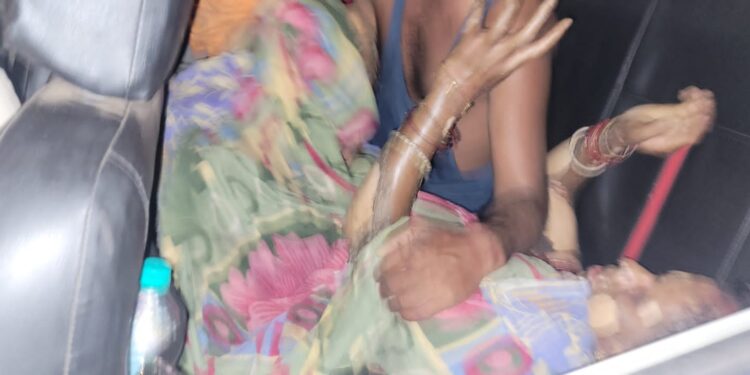 saraikela-kharsawan-सरायकेला-खरसावां में आंधी-तूफान का कहर, महिला समेत तीन की मौत saraikela-kharsawan-सरायकेला-खरसावां में आंधी-तूफान का कहर, महिला समेत तीन की मौत