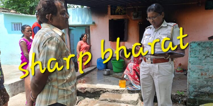 jamshedpur-morning-crime-बर्मामाइंस में समधी ने समधन का गला काटने के बाद खुद का भी गला काटा, गैस सिलेंडर से घर में लगायी आग, समधी-समधन की स्थिति गंभीर jamshedpur-morning-crime-बर्मामाइंस में समधी ने समधन का गला काटने के बाद खुद का भी गला काटा, गैस सिलेंडर से घर में लगायी आग, समधी-समधन की स्थिति गंभीर