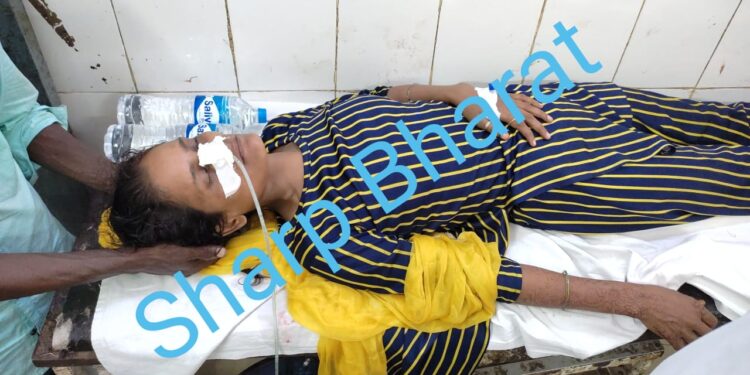 Jamshedpur : शास्त्रीनगर में बेटे के पढ़ाई न करने के टेंशन में मां ने एक साथ कई पेन किलर खाकर की आत्महत्या की कोशिश Jamshedpur : शास्त्रीनगर में बेटे के पढ़ाई न करने के टेंशन में मां ने एक साथ कई पेन किलर खाकर की आत्महत्या की कोशिश