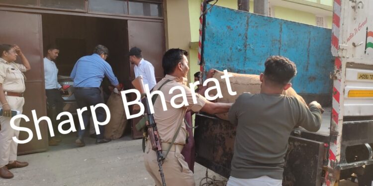 jamshedpur-big-break-मानगो जवाहरनगर में बन रहा था डुप्लीकेट आयुर्वेदिक दवाएं, बड़े पैमाने पर डुप्लीकेट दवाएं जब्त-देखिये-video