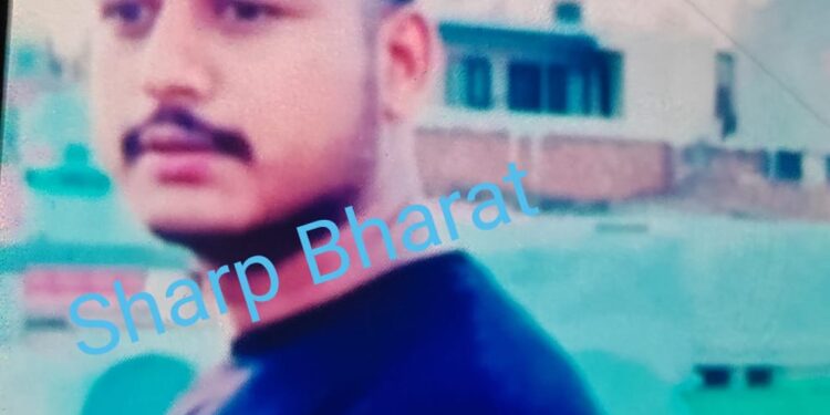 jamshedpur-big-crime-सिदगोड़ा में घर में घुसकर युवक पर अपराधियों ने चलाई 7 राउंड गोलियां, घटनास्थल पर ही मौत, मृतक था भालूबासा गोलीकांड का आरोपी, टिनप्लेट गुरुद्वारा के पूर्व महासचिव का पोता था युवक-Video jamshedpur-big-crime-सिदगोड़ा में घर में घुसकर युवक पर अपराधियों ने चलाई 7 राउंड गोलियां, घटनास्थल पर ही मौत, मृतक था भालूबासा गोलीकांड का आरोपी, टिनप्लेट गुरुद्वारा के पूर्व महासचिव का पोता था युवक-Video
