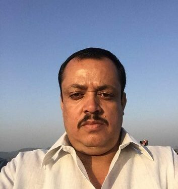 adityapur-murder-case-आदित्यपुर में पूर्व विधायक मलखान सिंह के साले की हत्यारों की तलाश में पुलिस, अपराधी रोहित मिश्रा का नाम सामने आया, शोक जताने वालों का मलखान सिंह के घर पर लगा तांता, शव लेकर गये समस्तीपुर, आदित्यपुर चार माह में हो चुकी है 10 लोगों की हत्याएं, देखिये हत्याओं की सूची, जानिये क्या कहा सांसद गीता कोड़ा ने adityapur-murder-case-आदित्यपुर में पूर्व विधायक मलखान सिंह के साले की हत्यारों की तलाश में पुलिस, अपराधी रोहित मिश्रा का नाम सामने आया, शोक जताने वालों का मलखान सिंह के घर पर लगा तांता, शव लेकर गये समस्तीपुर, आदित्यपुर चार माह में हो चुकी है 10 लोगों की हत्याएं, देखिये हत्याओं की सूची, जानिये क्या कहा सांसद गीता कोड़ा ने