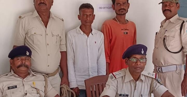 Adityapur : चोरी के आरोप में आरआईटी पुलिस ने दो को किया गिरफ्तार, जेल भेजा Adityapur : चोरी के आरोप में आरआईटी पुलिस ने दो को किया गिरफ्तार, जेल भेजा