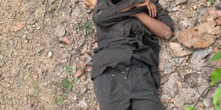 saraikela-naxal- सरायकेला नक्सली एनकाउंटर में मारी गई महिला नक्सली के शव को लेने से परिजनों ने किया इंकार, अब पुलिस करेगी अंतिम संस्कार