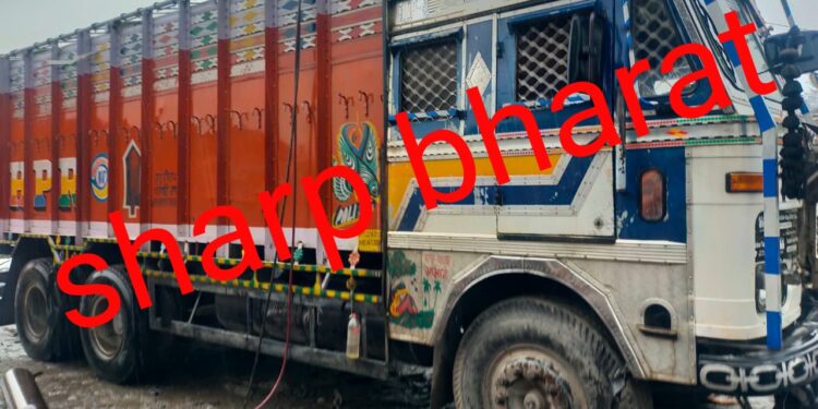 adityapur-police-success-आदित्यपुर पुलिस को सफलता, माल समेत गायब ट्रक जब्त