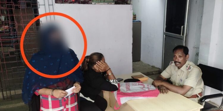 Jamshedpur : मानगो के शंकोसाई निवासी युवती को शादी का झांसा व अश्लील वीडियो वायरल करने की धमकी देकर शारीरिक शोषण, थाने में शिकायत-Video
