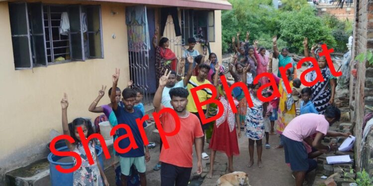 jamshedpur-crime : मानगो के शंकोसाई में जमीन खाली कराने गए नगर निगम के ठेकेदार पर हमला, जेसीबी क्षतिग्रस्त jamshedpur-crime : मानगो के शंकोसाई में जमीन खाली कराने गए नगर निगम के ठेकेदार पर हमला, जेसीबी क्षतिग्रस्त