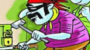 jamshedpur-crime-घरवाले गये थे मेला घूमने, चोरों ने मकान का ताला तोड़ नकद व जेवरात उड़ाये jamshedpur-crime-घरवाले गये थे मेला घूमने, चोरों ने मकान का ताला तोड़ नकद व जेवरात उड़ाये