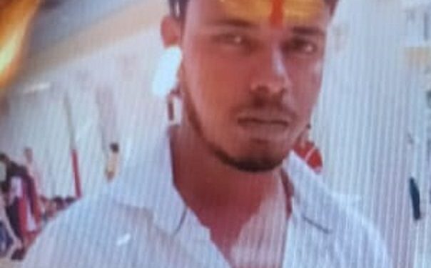 Jharkhand Bokaro : माराफारी पुनर्वास क्षेत्र में तलाब अतिक्रमण का ग्रामीणों ने किया विरोध, तालाब निर्माण के लिए जल्द एनओसी देने की मांग Jharkhand Bokaro : माराफारी पुनर्वास क्षेत्र में तलाब अतिक्रमण का ग्रामीणों ने किया विरोध, तालाब निर्माण के लिए जल्द एनओसी देने की मांग