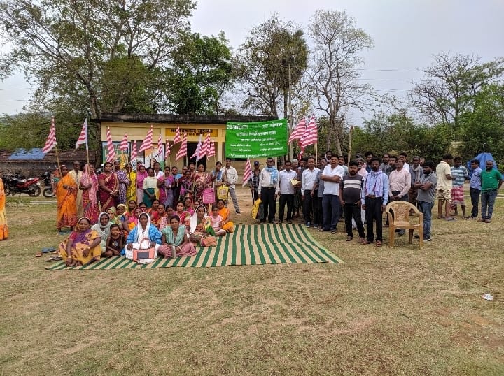 Jamshedpur rural : चाटीकोचा के विस्थापितो ने अपनी मांगों को लेकर 7 अप्रैल से अनिश्चितकालीन पर रहेंगे, यूसील स्लाइम डैम का कार्य होगा ठप