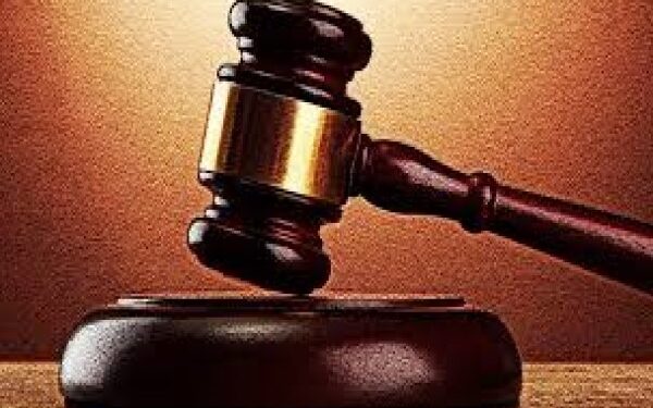 Jamshedpur court two decision – जमशेदपुर कोर्ट का दो अहम फैसला, 1. गोलमुरी : फायरिंग के एक मामले से आरोपी साक्ष्य के अभाव में बरी, 2. बागबेड़ा : छात्रा के साथ अश्लील हरकत करने वाले को चार साल का कारावास 