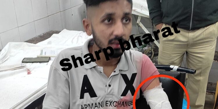 jamshedpur border area firing : पारडीह काली मंदिर के पास अपराधियों ने युवक पर चलायी गोली, सनसनी, देखिये – video