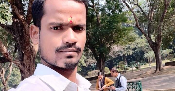 jamshedpur person murder in chattisgadh : चलती ट्रेन में टीटी से जुगसलाई के यात्री की हुई बहस, फिर मिली छत्तीसगढ़ के जामगांव नदी से लाश, हत्या की आशंका, जुगसलाई में मातम