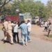 jamshedpur political fight : परसुडीह थाना के सामने भिड़े भाजपाई और कांग्रेसी, दोनों पक्ष थाना में जुटे