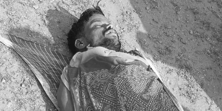 Jamshedpur youth drowned : कदमा के युवक की नदी में डूबने से मौत, दोस्तों के साथ नहाने के चक्कर में गयी जान Jamshedpur youth drowned : कदमा के युवक की नदी में डूबने से मौत, दोस्तों के साथ नहाने के चक्कर में गयी जान