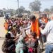jamshedpur bjp helping hand : बिरसानगर में जरूरतमंदों के बीच भाजपा ने किया 375 कंबलों का वितरण, समाज के अंतिम व्यक्ति तक सेवा करने का संकल्प
