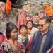 Jamshedpur police custodial death : एमजीएम थाना क्षेत्र में पुलिस हिरासत में मारे गये युवक के परिजनों से मिलने पहुंचे पूर्व मुख्यमंत्री अर्जुन मुंडा, दिलायेंगे पीड़ित परिवार को न्याय Jamshedpur police custodial death : एमजीएम थाना क्षेत्र में पुलिस हिरासत में मारे गये युवक के परिजनों से मिलने पहुंचे पूर्व मुख्यमंत्री अर्जुन मुंडा, दिलायेंगे पीड़ित परिवार को न्याय