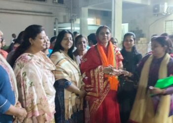 jugsalai nagar parishad bjp : जुगसलाई की चेयरमैन प्रत्याशी रिंकू सिंह के समर्थन में हुई सभा, भाजपा समर्थित प्रत्याशी को जीताने का संकल्प, बुधवार को करेंगी नामांकन, देखिये video jugsalai nagar parishad bjp : जुगसलाई की चेयरमैन प्रत्याशी रिंकू सिंह के समर्थन में हुई सभा, भाजपा समर्थित प्रत्याशी को जीताने का संकल्प, बुधवार को करेंगी नामांकन, देखिये video