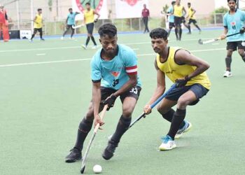 jamshedpur naval tata hockey academy : रोशन एक्का का हॉकी इंडिया जूनियर राष्ट्रीय शिविर के लिए चयन, स्पोटर्स ऑथोरिटी ऑफ इंडिया बेंगलुरु में लेंगे प्रशिक्षण jamshedpur naval tata hockey academy : रोशन एक्का का हॉकी इंडिया जूनियर राष्ट्रीय शिविर के लिए चयन, स्पोटर्स ऑथोरिटी ऑफ इंडिया बेंगलुरु में लेंगे प्रशिक्षण