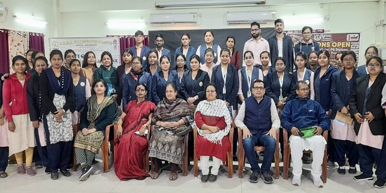 Jamshedpur ignou awareness program : डीबीएमएस कॉलेज ऑफ एजुकेशन में इग्नू का जागरूकता कार्यक्रम आयोजित, मुख्य अतिथि ने बताई इग्नू की दूरस्थ शिक्षा व्यवस्था की विशेषताएं Jamshedpur ignou awareness program : डीबीएमएस कॉलेज ऑफ एजुकेशन में इग्नू का जागरूकता कार्यक्रम आयोजित, मुख्य अतिथि ने बताई इग्नू की दूरस्थ शिक्षा व्यवस्था की विशेषताएं