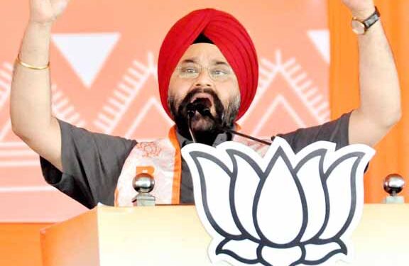 Union budget- amarpreet singh kale reaction- केंद्रीय बजट 2026 को भाजपा के प्रदेश प्रवक्ता अमरप्रीत सिंह काले ने देश की अर्थव्यवस्था मजबूत करने वाला बजट बताया, कहा- ‘विकसित भारत’की ओर निर्णायक कदम Union budget- amarpreet singh kale reaction- केंद्रीय बजट 2026 को भाजपा के प्रदेश प्रवक्ता अमरप्रीत सिंह काले ने देश की अर्थव्यवस्था मजबूत करने वाला बजट बताया, कहा- ‘विकसित भारत’की ओर निर्णायक कदम