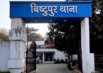 Jamshedpur teenager recovered – मरीन ड्राइव के पास से लावारिस हालत में 13 वर्षीय किशोरी सुरक्षित बरामद, मुसाबनी की रहने वाली है किशोरी, देखिए – video
