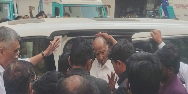 Senior leader sharad pawar-वरिष्ठ नेता शरद पवार की तबीयत बिगड़ी, पुणे के निजी क्लिनिक में भर्ती, डॉक्टरों की टीम कर रही है निगरानी