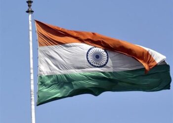 National Song : पहले राष्ट्रगीत ‘वंदे मातरम’, फिर हो राष्ट्रगान ‘ जन गण मन’, गृह मंत्रालय ने जारी किए नए दिशा निर्देश