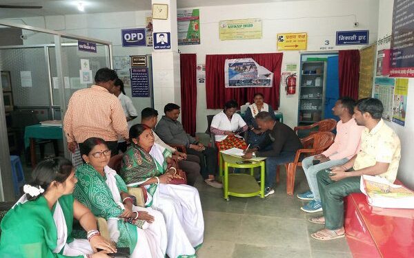 jamshedpur-rural- मानुषमुड़िया में जन आरोग्य समिति की हुई बैठक, स्वास्थ्य सेवाओं को मजबूत करने पर जोर jamshedpur-rural- मानुषमुड़िया में जन आरोग्य समिति की हुई बैठक, स्वास्थ्य सेवाओं को मजबूत करने पर जोर