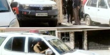 Jamshedpur women thief caught – सीतारामडेरा में चोरी के इरादे से घर में घुसी दो महिलाएं, रंगे हाथों पकड़ायी Jamshedpur women thief caught – सीतारामडेरा में चोरी के इरादे से घर में घुसी दो महिलाएं, रंगे हाथों पकड़ायी