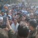Jamshedpur golmuri murder case – टिनप्लेट गोचक्कर से छह घंटे बाद हटा जाम, ग्रामीण एसपी के आश्वासन पर माने आक्रोशित परिजन
