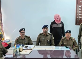 Jamshedpur police arresting : तड़ीपार घोषित अपराधी को गोविंदपुर से पकड़ा गया, अपराध करने की थी योजना