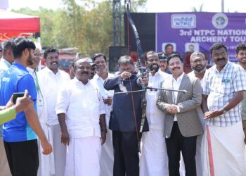 Jharkhand archery association president arjun munda kerala : केरल में तीसरे एनटीपीसी नेशनल रैंकिंग आर्चरी टूर्नामेंट की शुरुआत, पूर्व सीएम अर्जुन मुंडा ने लिया हिस्सा, तीरंदाजी को आगे बढ़ाने का संकल्प
