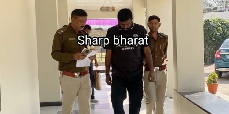 Jamshedpur noted criminal arrested : जुगसलाई का फरार अपराधी मनीष सिंह गिरफ्तार, कारोबारियों को कर रहा था परेशान